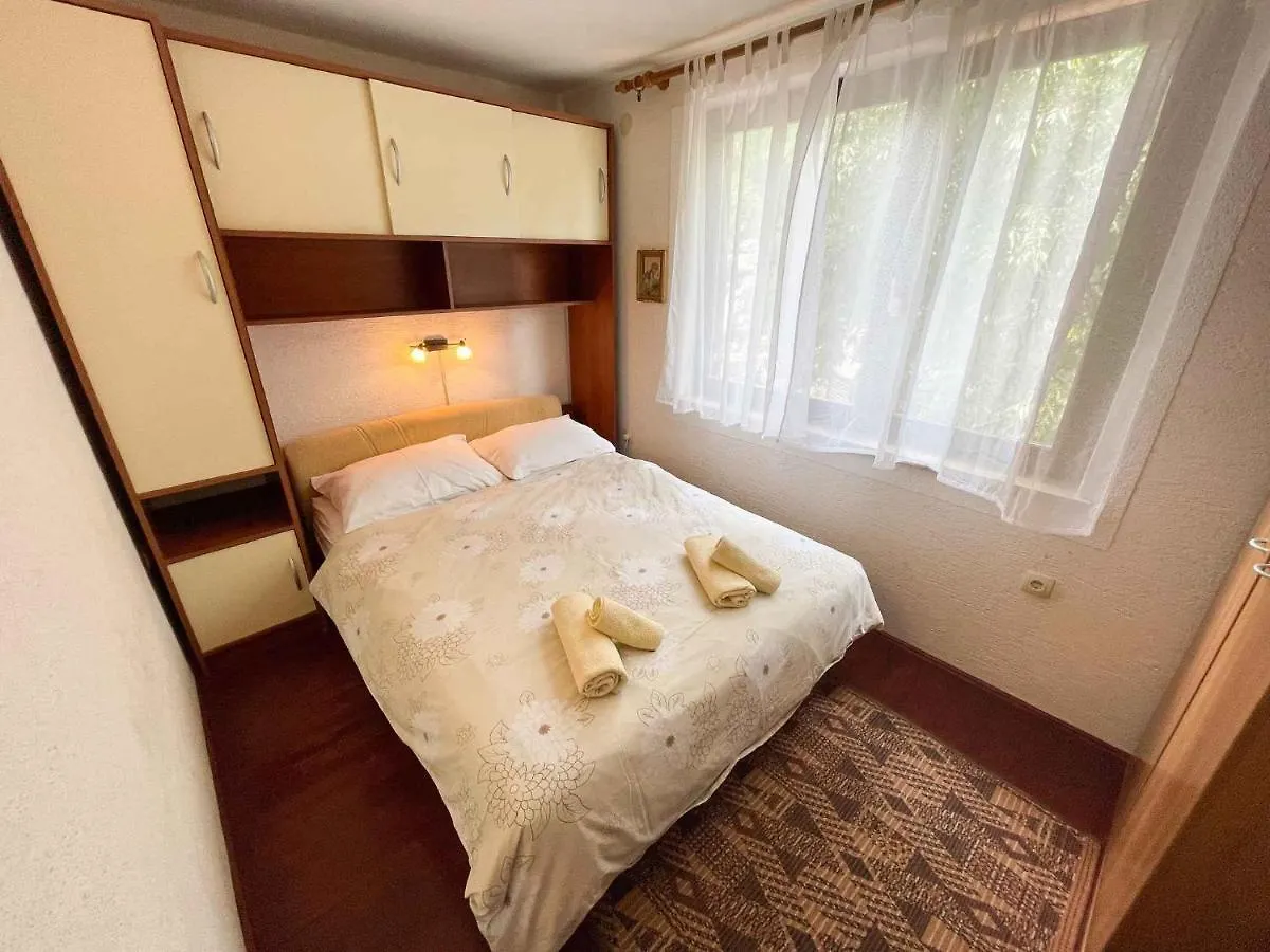Apartments In Dramalj 42064 Croatia
