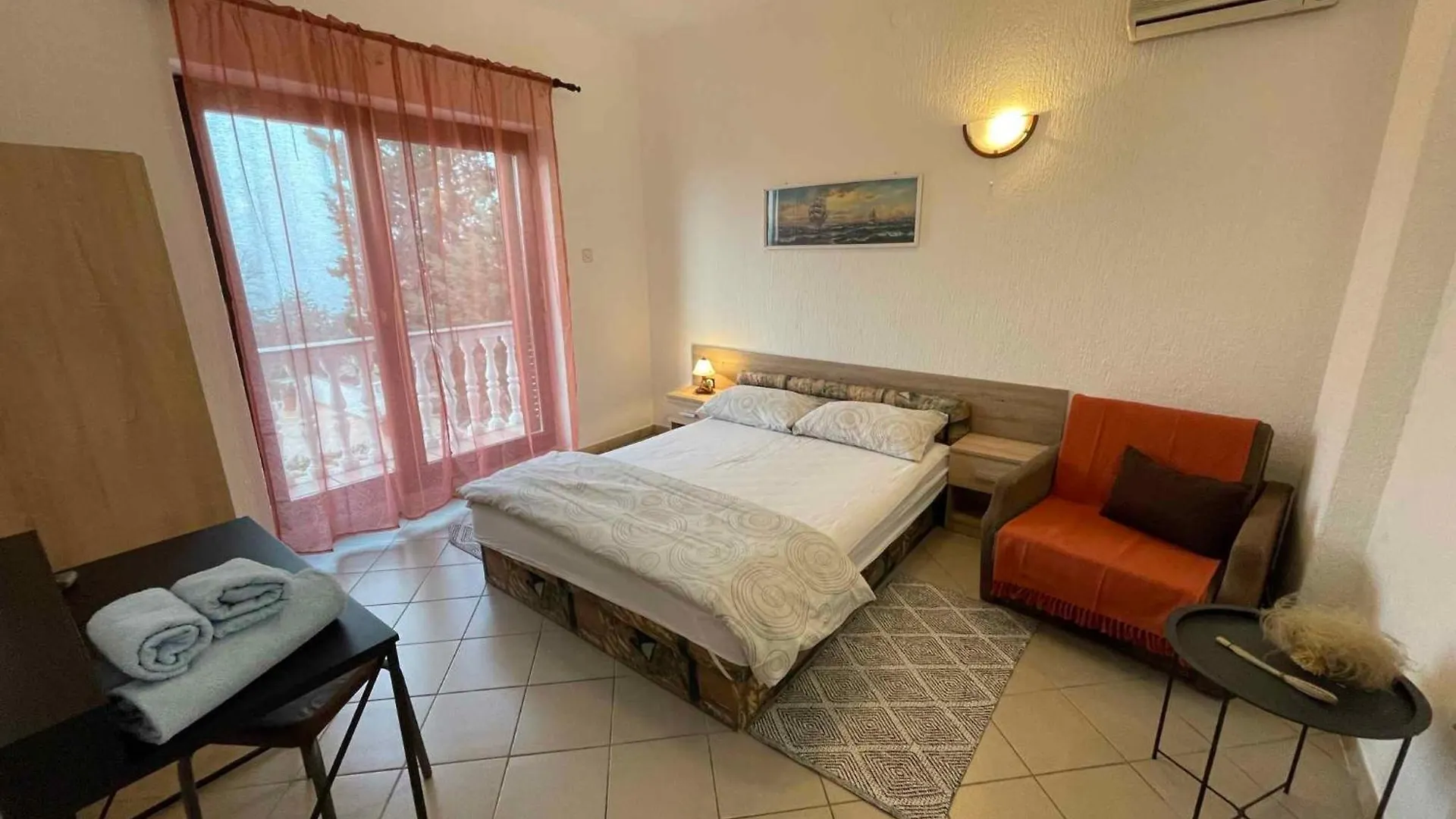 Apartments In Dramalj 42064 Croatia